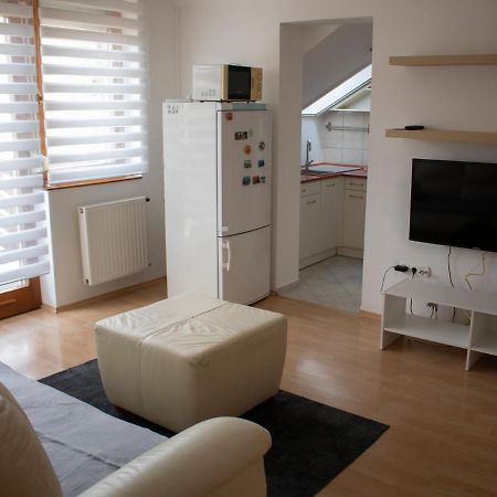 Apartamento Csalogány Apartman Szekszárd Exterior foto