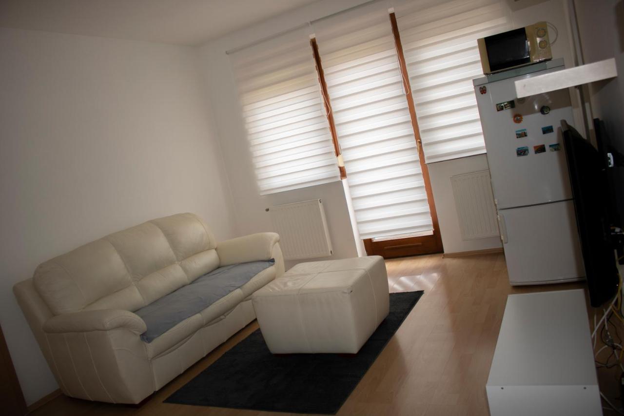 Apartamento Csalogány Apartman Szekszárd Exterior foto