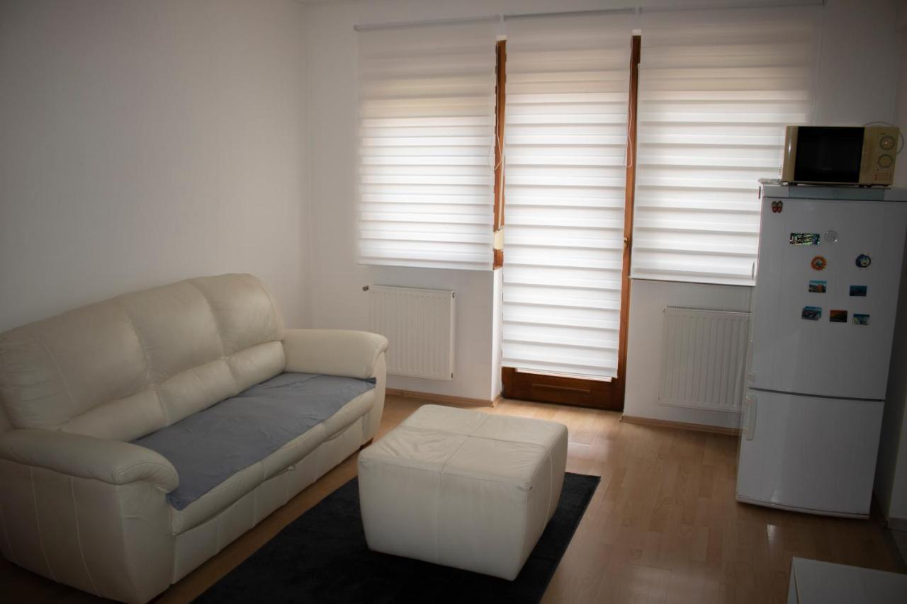Apartamento Csalogány Apartman Szekszárd Exterior foto