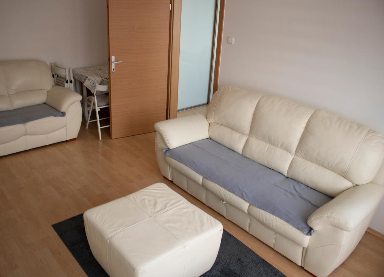 Apartamento Csalogány Apartman Szekszárd Exterior foto