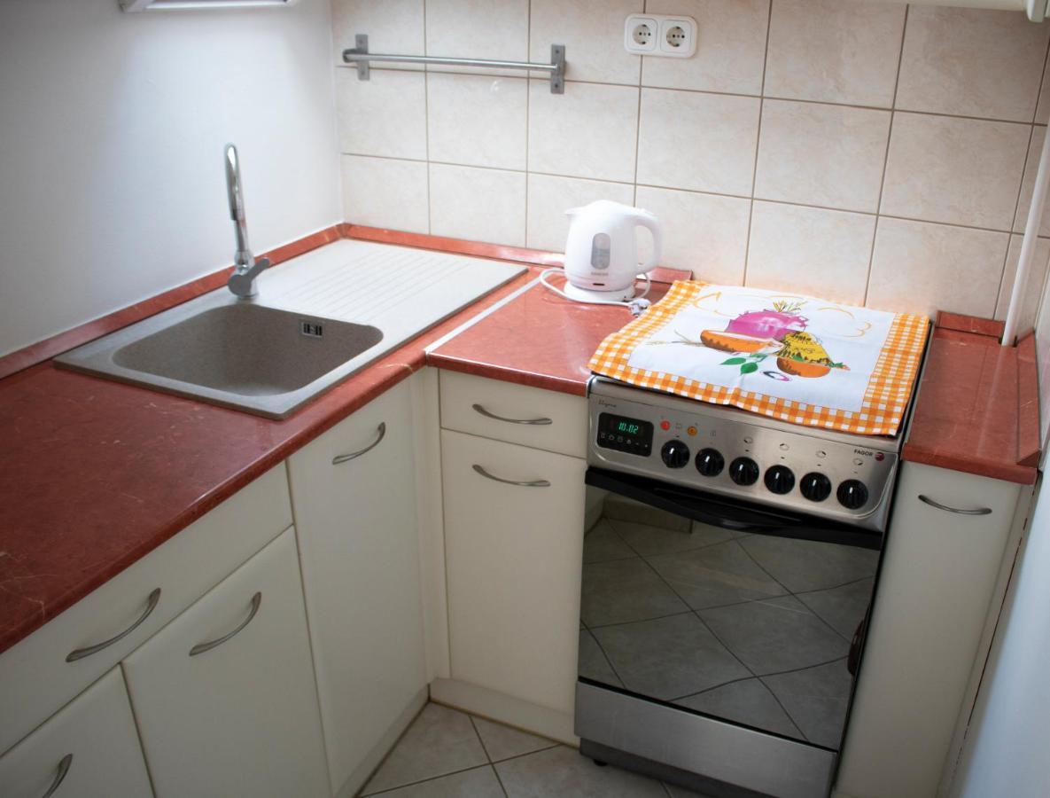Apartamento Csalogány Apartman Szekszárd Exterior foto