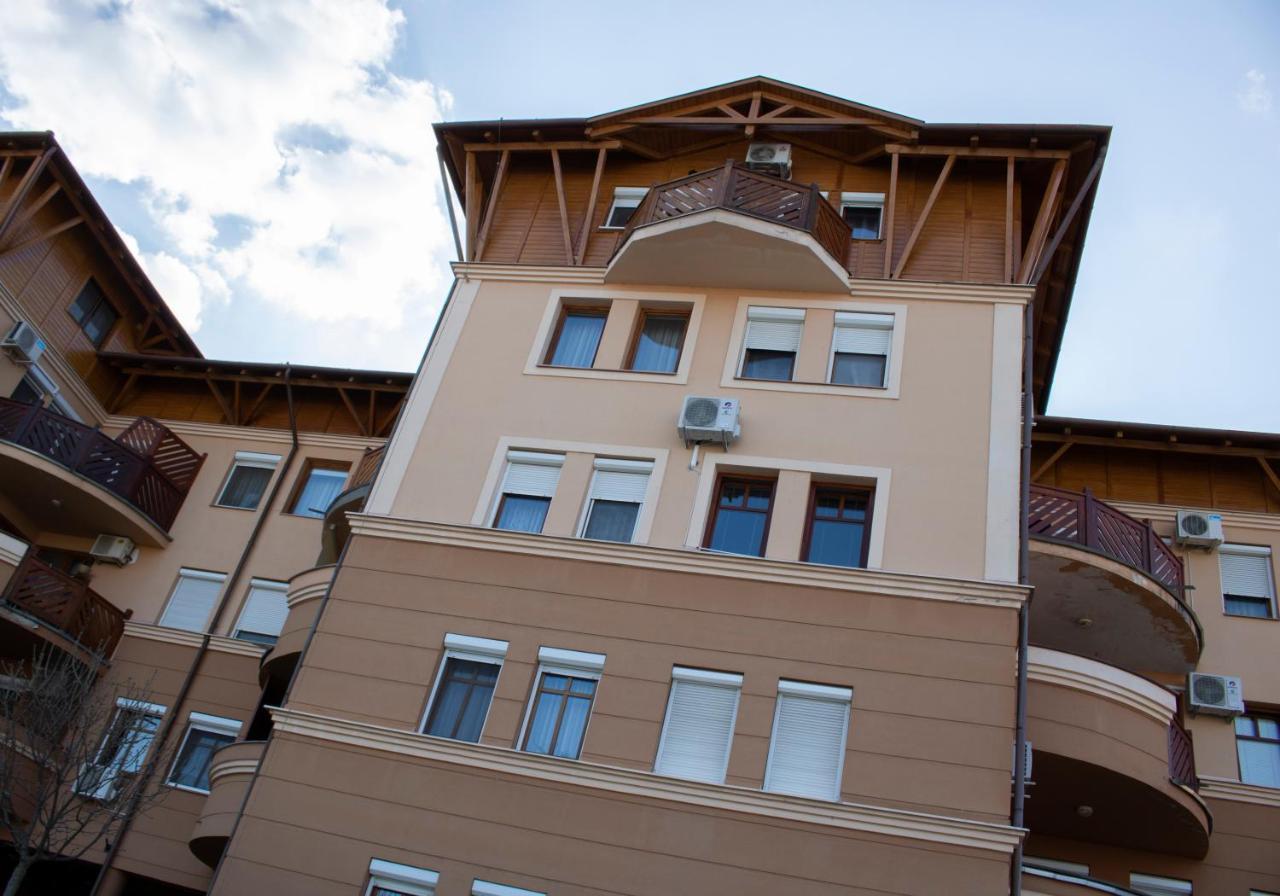 Apartamento Csalogány Apartman Szekszárd Exterior foto
